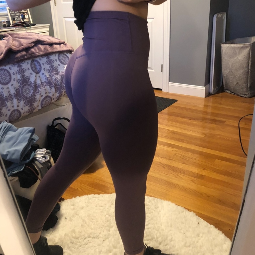 Flexxfit leggings (Mauve color) - Picture 2 of 5